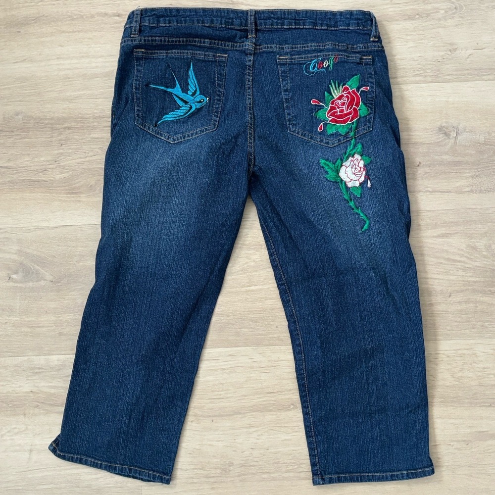 Coogi Shorts‎ Denim Capris Jean Shorts Embroidered Multicolor Women's Size 11/12